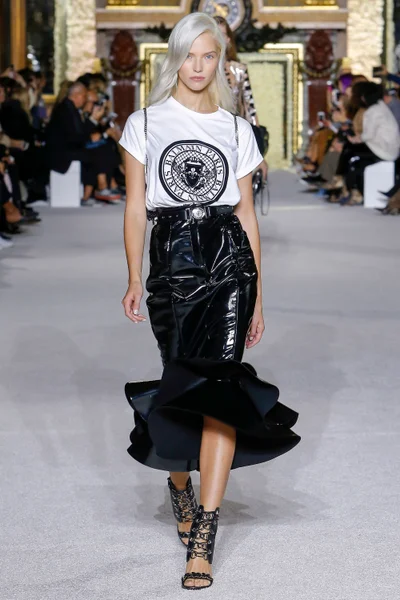 Look 5
